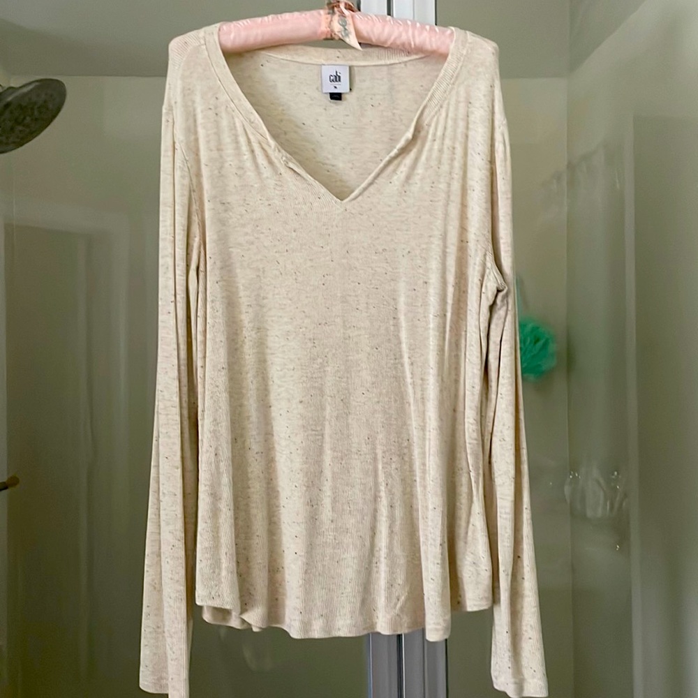 Cabi top